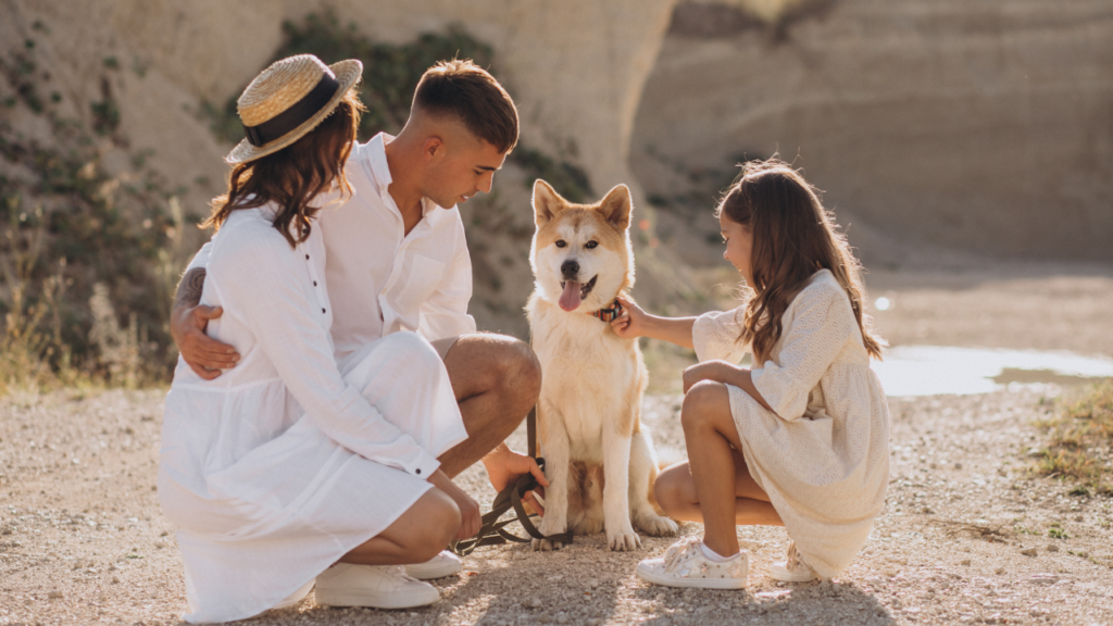 família de férias com cachorro 