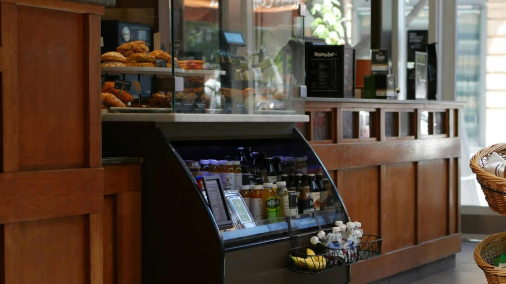 mini mercado em hotel e pousada
