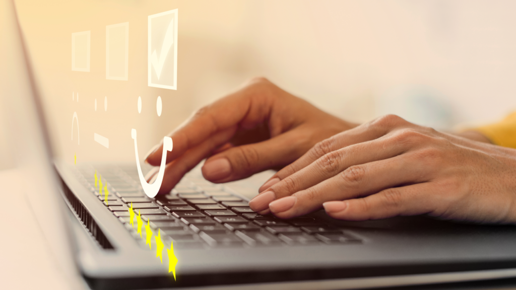 computador mostrando avaliações